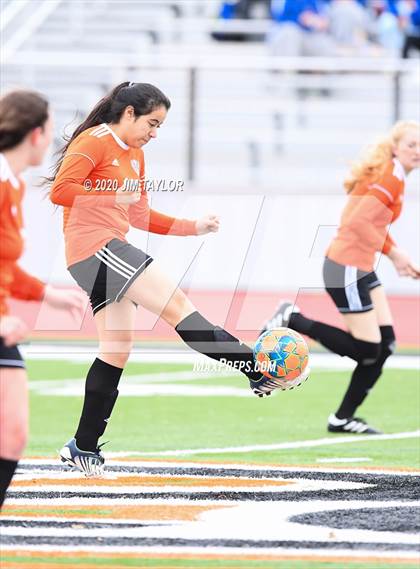 Thumbnail 3 in Lake Worth vs Springtown (Springtown Tournament) photogallery.