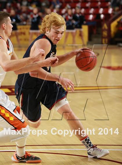 Thumbnail 2 in Perry vs. Corona del Sol (AIA D1 Semifinal) photogallery.
