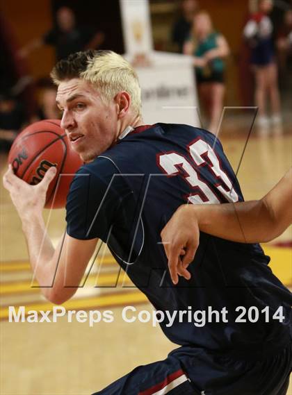 Thumbnail 3 in Perry vs. Corona del Sol (AIA D1 Semifinal) photogallery.