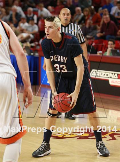 Thumbnail 3 in Perry vs. Corona del Sol (AIA D1 Semifinal) photogallery.