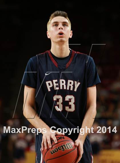 Thumbnail 1 in Perry vs. Corona del Sol (AIA D1 Semifinal) photogallery.