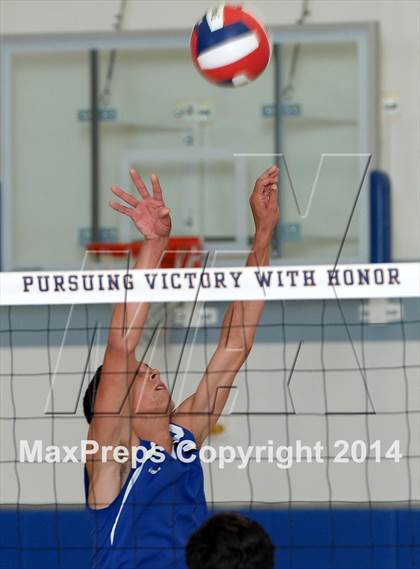 Thumbnail 3 in Laguna Beach vs. Saddleback Valley Christian (CIF SoCal D3 Regional Final) photogallery.