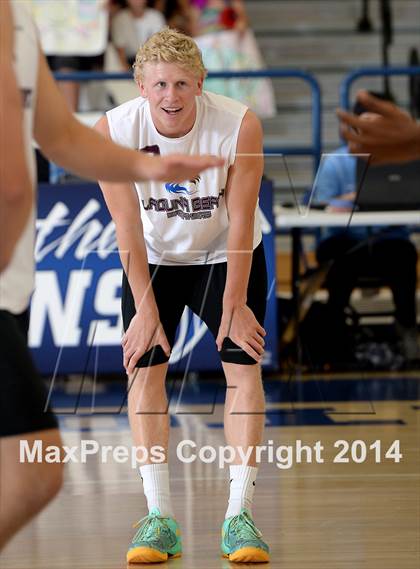 Thumbnail 1 in Laguna Beach vs. Saddleback Valley Christian (CIF SoCal D3 Regional Final) photogallery.
