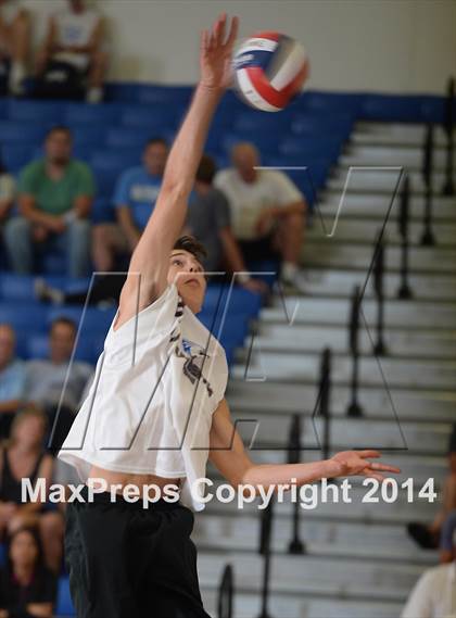 Thumbnail 3 in Laguna Beach vs. Saddleback Valley Christian (CIF SoCal D3 Regional Final) photogallery.