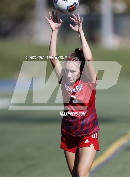 Thumbnail 3 in Crimson Cliffs vs. Sky View (UHSAA 4A Semifinal) photogallery.