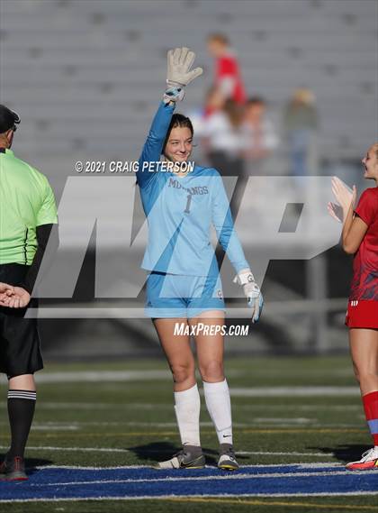 Thumbnail 1 in Crimson Cliffs vs. Sky View (UHSAA 4A Semifinal) photogallery.