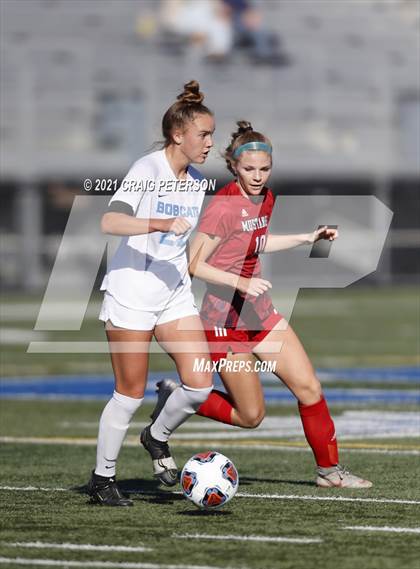 Thumbnail 1 in Crimson Cliffs vs. Sky View (UHSAA 4A Semifinal) photogallery.
