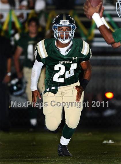 Thumbnail 3 in South Hills vs. Charter Oak photogallery.