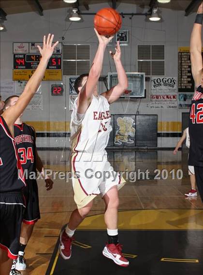 Thumbnail 2 in West Valley vs. Foothill (Hornet Classic) photogallery.