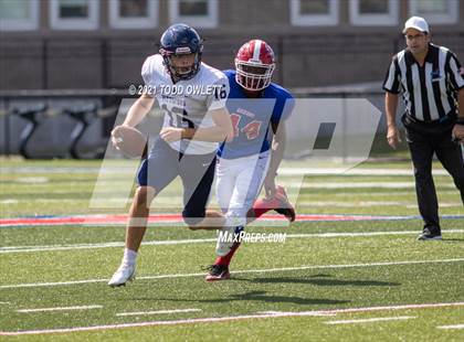 Thumbnail 1 in Pittsford vs. Monroe photogallery.