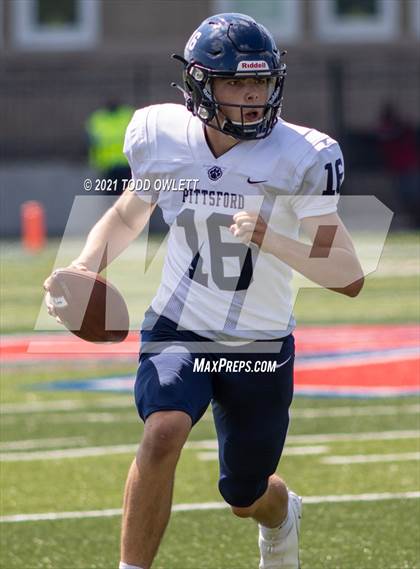 Thumbnail 2 in Pittsford vs. Monroe photogallery.