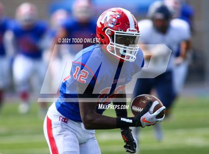 Thumbnail 1 in Pittsford vs. Monroe photogallery.