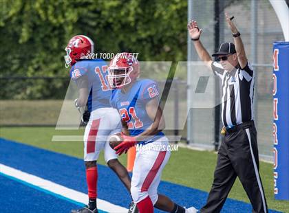 Thumbnail 1 in Pittsford vs. Monroe photogallery.