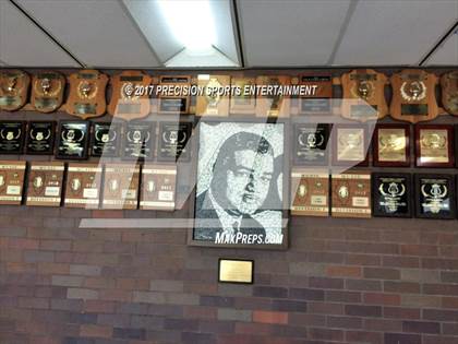 Thumbnail 2 in Whitney Young TOC Ceremony photogallery.