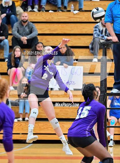 Thumbnail 2 in Foothills Christian vs Santana (CIF SDS D4 Final) photogallery.