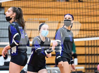 Thumbnail 1 in Foothills Christian vs Santana (CIF SDS D4 Final) photogallery.