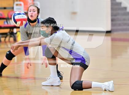 Thumbnail 2 in Foothills Christian vs Santana (CIF SDS D4 Final) photogallery.