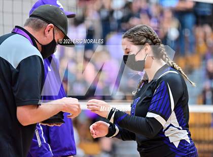 Thumbnail 1 in Foothills Christian vs Santana (CIF SDS D4 Final) photogallery.