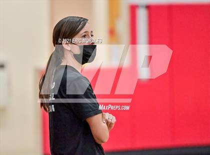 Thumbnail 1 in Foothills Christian vs Santana (CIF SDS D4 Final) photogallery.