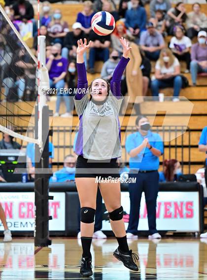 Thumbnail 3 in Foothills Christian vs Santana (CIF SDS D4 Final) photogallery.