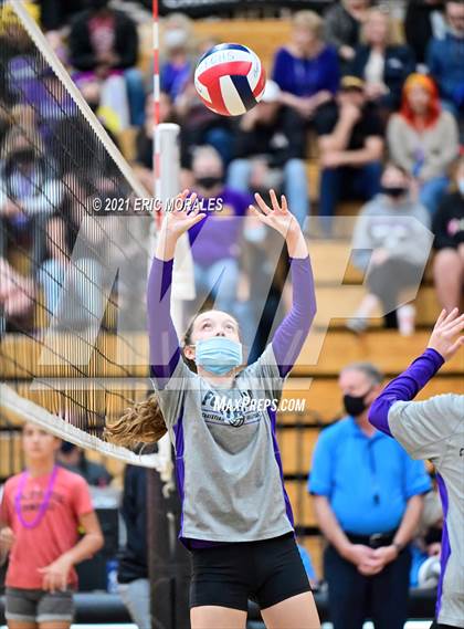Thumbnail 1 in Foothills Christian vs Santana (CIF SDS D4 Final) photogallery.