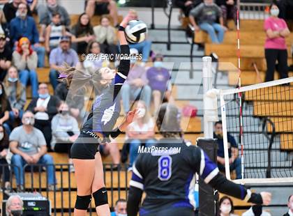 Thumbnail 2 in Foothills Christian vs Santana (CIF SDS D4 Final) photogallery.