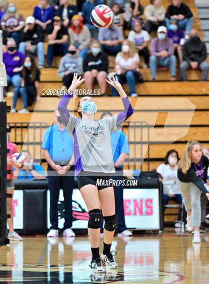 Thumbnail 2 in Foothills Christian vs Santana (CIF SDS D4 Final) photogallery.
