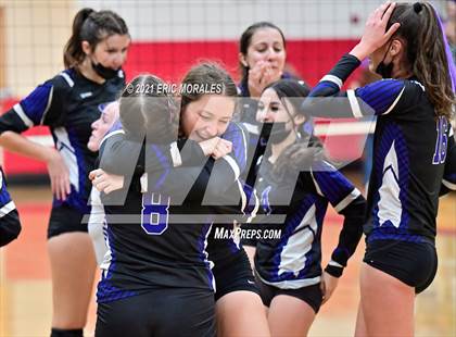 Thumbnail 2 in Foothills Christian vs Santana (CIF SDS D4 Final) photogallery.