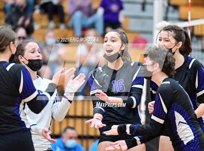 Thumbnail 2 in Foothills Christian vs Santana (CIF SDS D4 Final) photogallery.