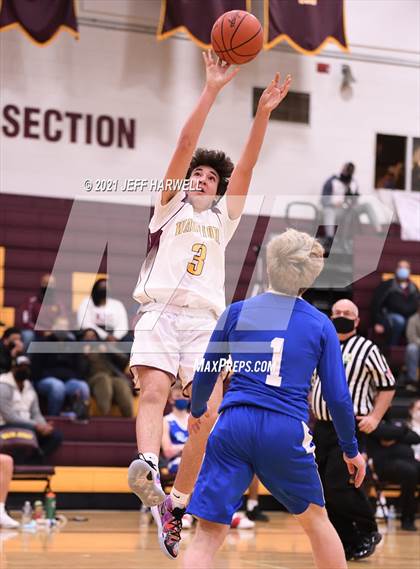 Thumbnail 2 in Revere @ Walsh Jesuit photogallery.