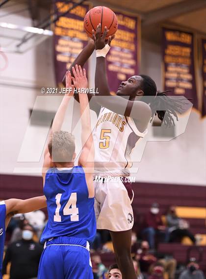 Thumbnail 2 in Revere @ Walsh Jesuit photogallery.