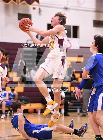 Thumbnail 1 in Revere @ Walsh Jesuit photogallery.
