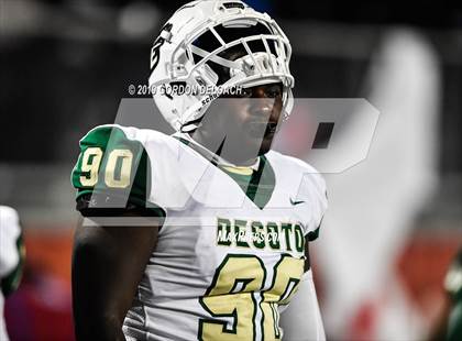 Thumbnail 1 in DeSoto @ Cedar Hill photogallery.