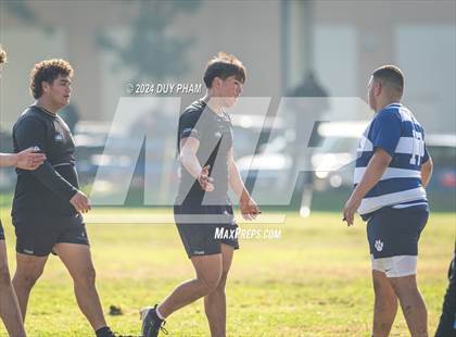 Thumbnail 2 in Loyola VS Servite photogallery.