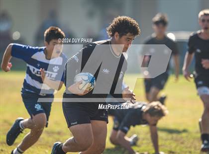Thumbnail 3 in Loyola VS Servite photogallery.
