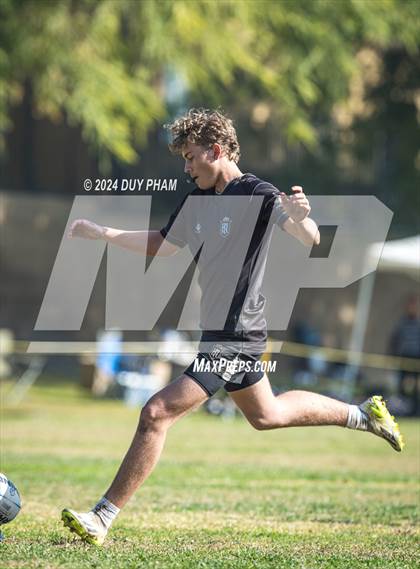 Thumbnail 3 in Loyola VS Servite photogallery.
