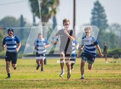 Thumbnail 1 in Loyola VS Servite photogallery.