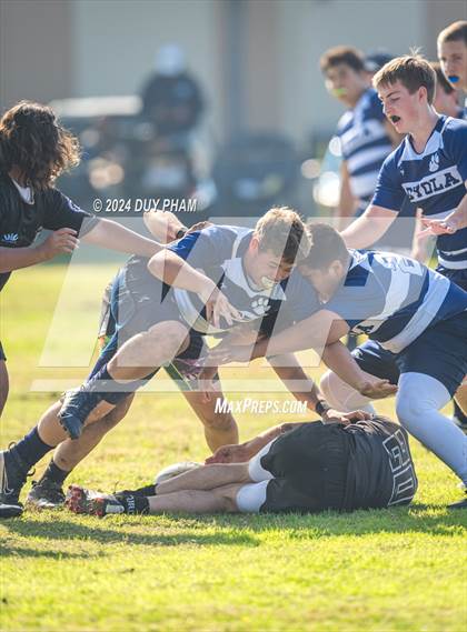 Thumbnail 1 in Loyola VS Servite photogallery.