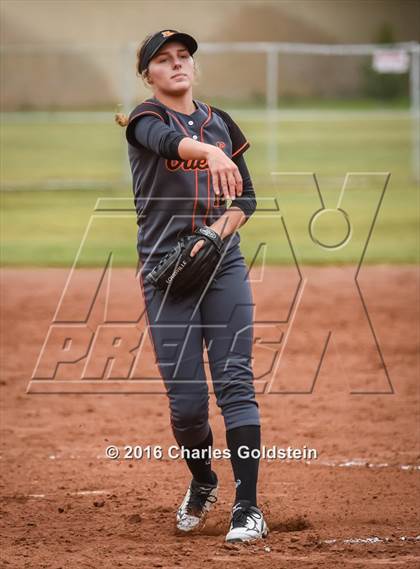 Thumbnail 3 in Agoura vs. Huntington Beach photogallery.