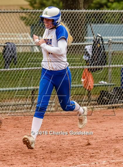 Thumbnail 3 in Agoura vs. Huntington Beach photogallery.