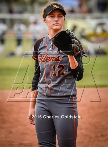 Thumbnail 1 in Agoura vs. Huntington Beach photogallery.