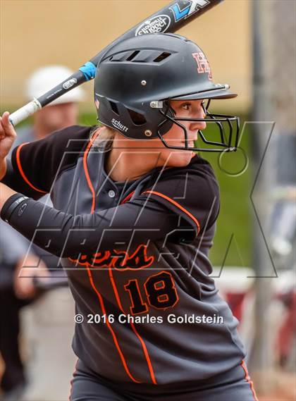 Thumbnail 3 in Agoura vs. Huntington Beach photogallery.