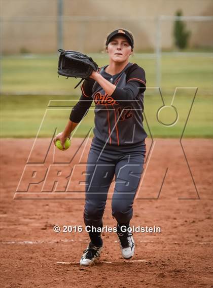 Thumbnail 1 in Agoura vs. Huntington Beach photogallery.