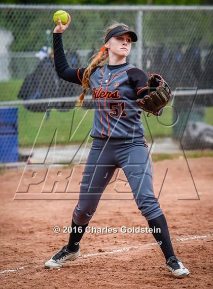 Thumbnail 1 in Agoura vs. Huntington Beach photogallery.