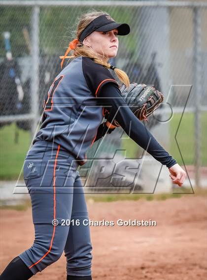 Thumbnail 3 in Agoura vs. Huntington Beach photogallery.