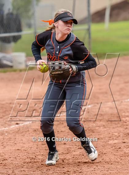 Thumbnail 1 in Agoura vs. Huntington Beach photogallery.