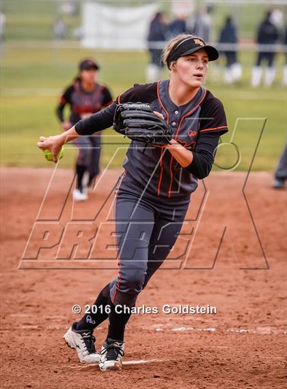 Thumbnail 2 in Agoura vs. Huntington Beach photogallery.