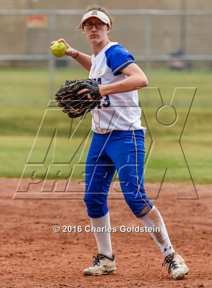Thumbnail 1 in Agoura vs. Huntington Beach photogallery.