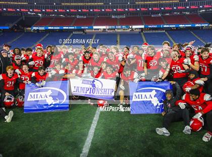 Thumbnail 1 in Milton vs Walpole (MIAA Division 3 Final) photogallery.