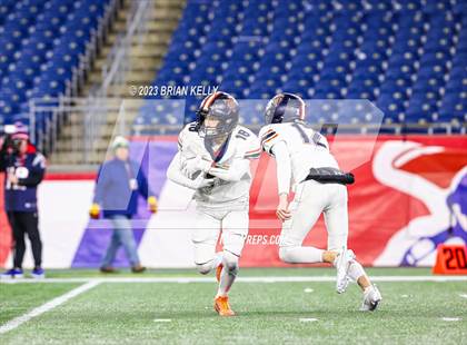 Thumbnail 3 in Milton vs Walpole (MIAA Division 3 Final) photogallery.